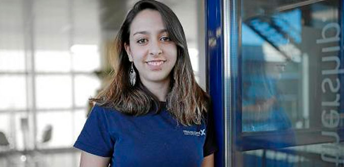 Camila Pérez, ingeniera informática: «Todo aspecto de la vida diaria tiene una parte tecnológica»