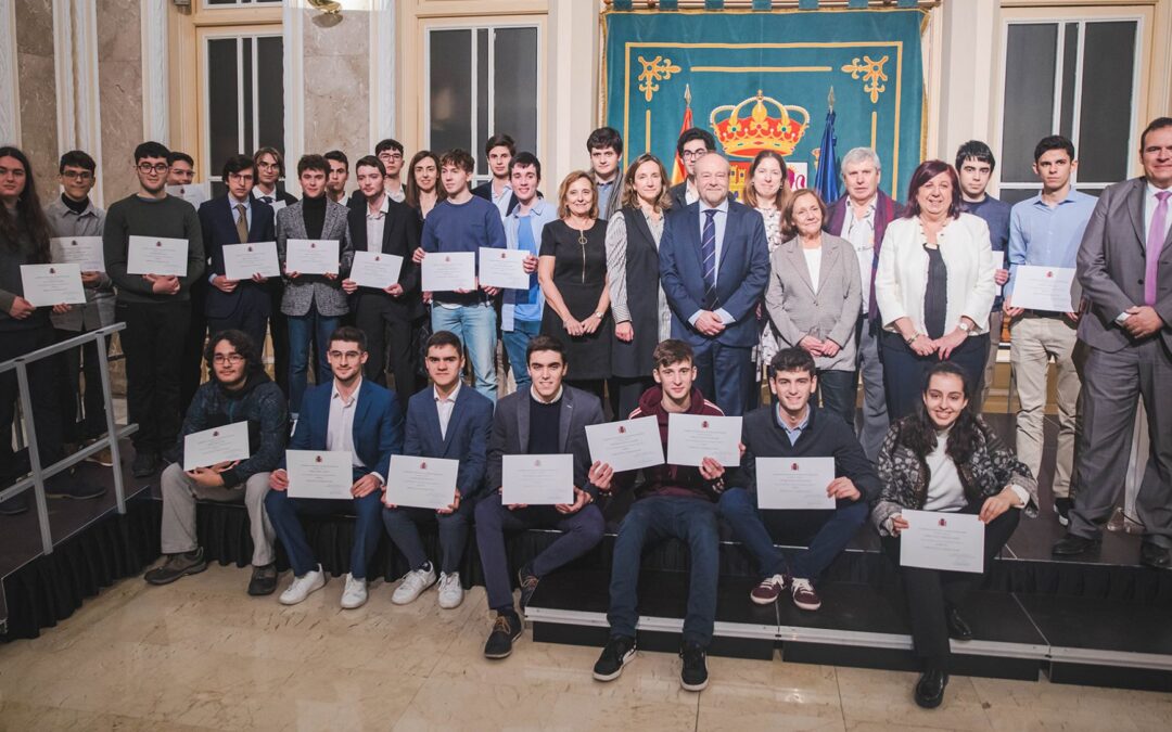 Reconocimiento del Ministerio de Educación a los Premios nacionales de las Olimpiadas científicas 2022