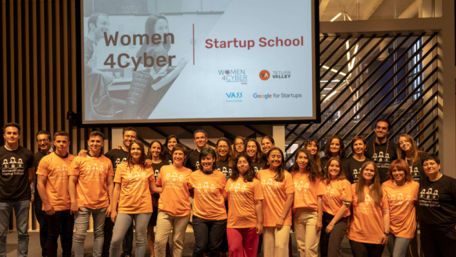 Presentación del programa Women4Cyber Startup School