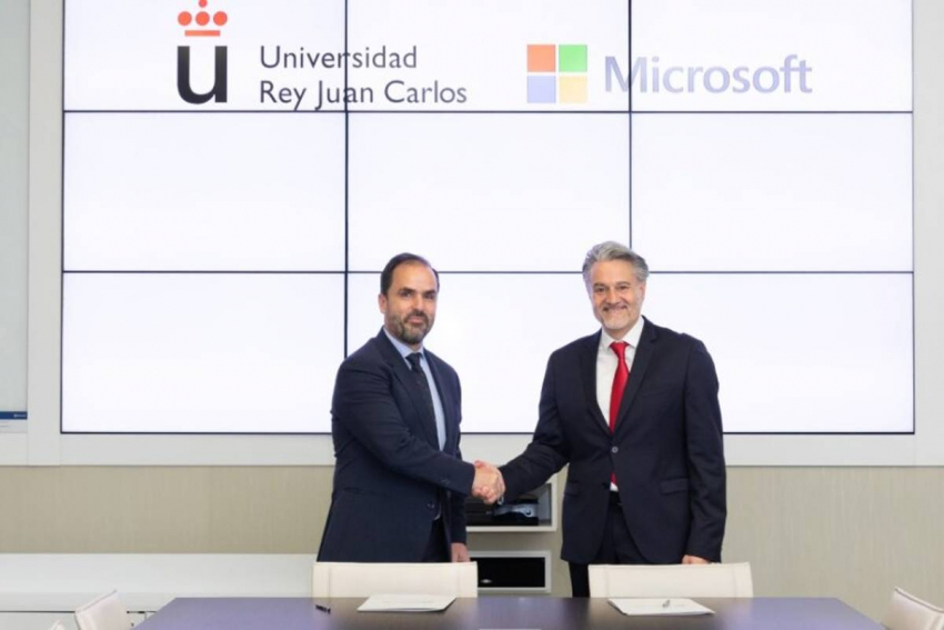 URJC y Microsoft  firman un acuerdo para el desarrollo de programas educativos en IA