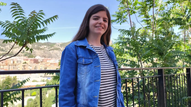 Entrevista a Isabel Ferri (Premio SCIE) en Disruptores: «Descubrí la informática en el instituto y me apasionó; mejora la vida de la gente»