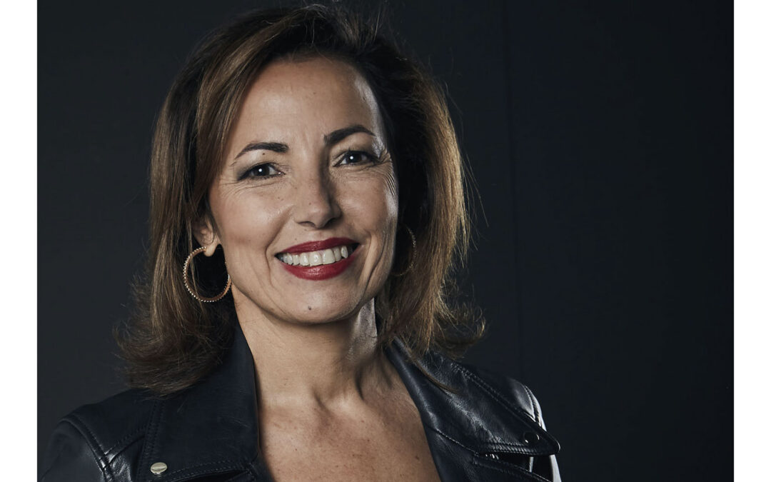 Entrevista con la ingeniera informática Julia Bernal, country manager de Red Hat para España y Portugal
