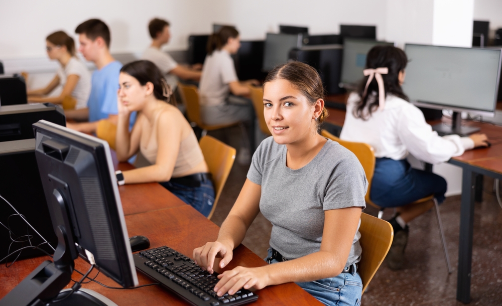 La Escuela Superior de Ingeniería y Tecnología de la ULL acogerá la III Olimpiada Informática de Santa Cruz de Tenerife el 24 de enero de 2025