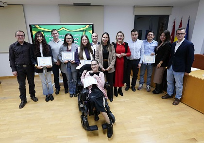 Gafas inteligentes, chatbots o IA inclusiva, proyectos ganadores en los premios de la Cátedra de Tiflotecnología ONCE-UCM a los mejores TFG y TFM