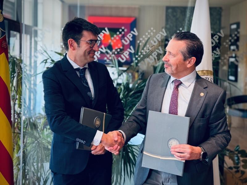 La Universidad de Valencia y Renault crean el «Aula Inteligencia Artificial y Movilidad»