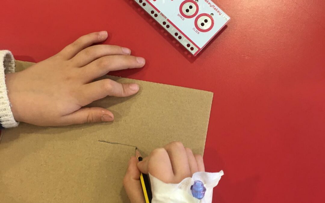 La Xunta y el Colegio Profesional de Ingeniería Informática de Galicia organizaron talleres de robótica para niñas y niños hospitalizados