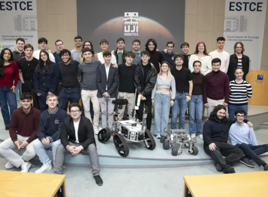 Presentación de UJI Robotics Team : la UJI de Castellón pone rumbo a la NASA con robótica espacial
