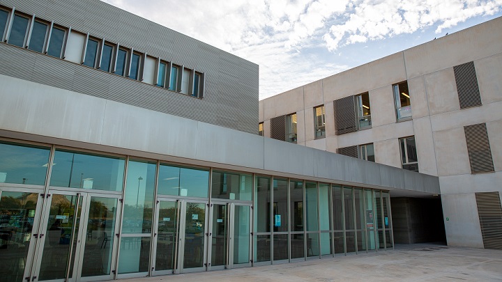 Dos institutos de investigación de la UA, primeros centros de la Comunitat Valenciana evaluados por la AVAP