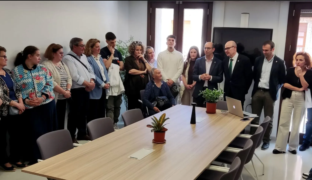 La Universidad de Granada rinde homenaje a su profesor Pedro Cano Olivares