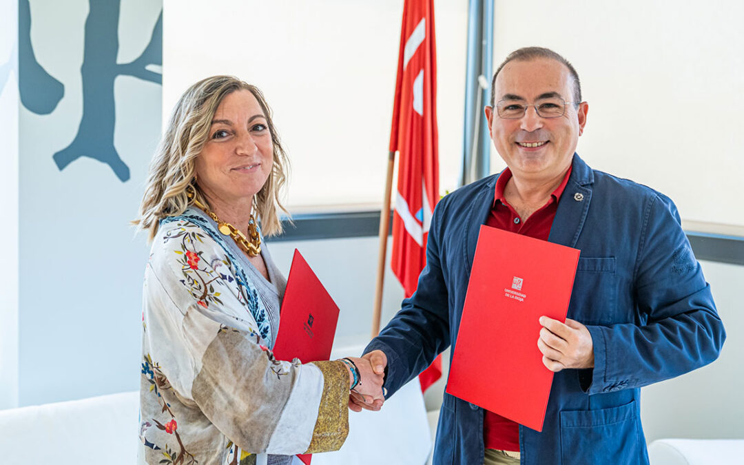 La Universidad de La Rioja y el Colegio Profesional de Ingenieros en Informática de La Rioja firman un convenio de colaboración