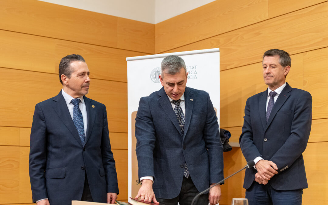 Toma de posesión como director de ETSINF UPV de Andrés Terrasa que se suma también al equipo directivo de CODDII