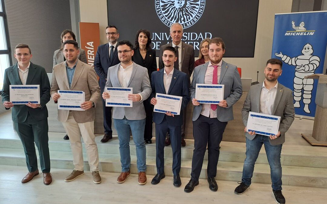 Michelin y la UAL premian a los mejores expedientes académicos de Ingeniería e Informática