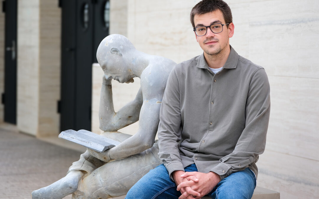 El doctorando de la ULPGC Samuel Torres, becado para investigar en el centro más relevante de computación neuromórfica